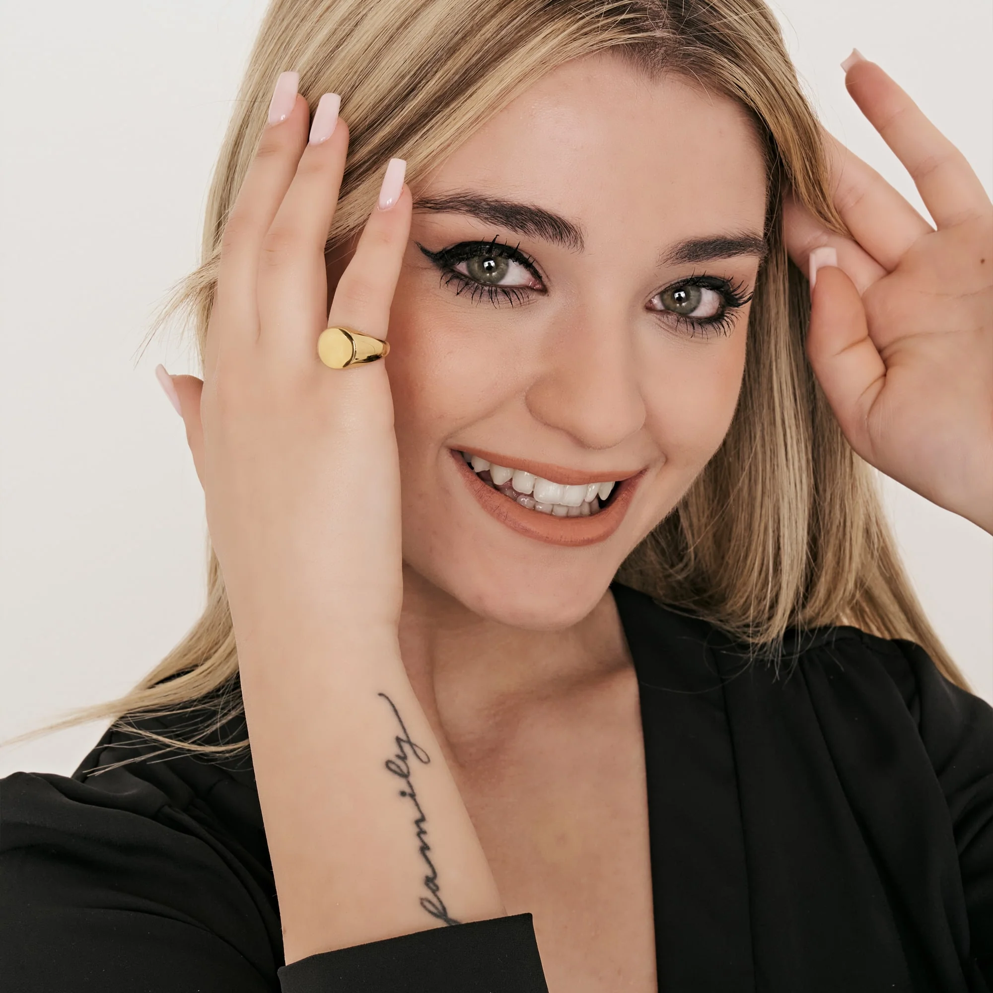 ANELLO DONNA SIGILLO IN ACCIAIO IP GOLD - Image 3