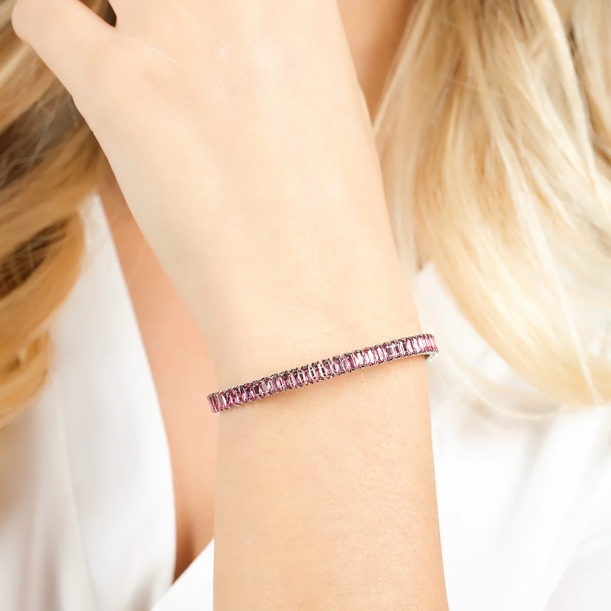 BRACCIALE DONNA IN ACCIAIO CON CRISTALLI FUCSIA - Image 2