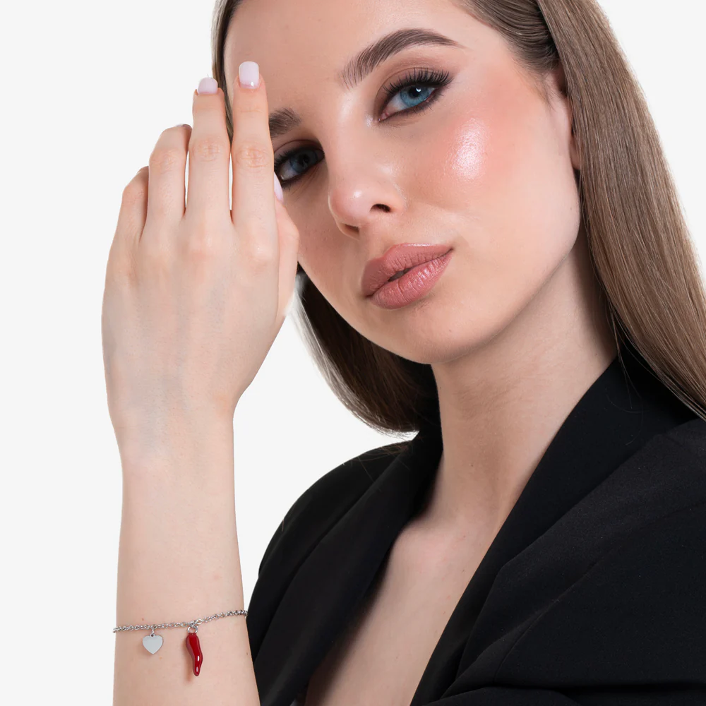 BRACCIALE DONNA IN ACCIAIO CON CUORE E CORNO ROSSO - Image 3
