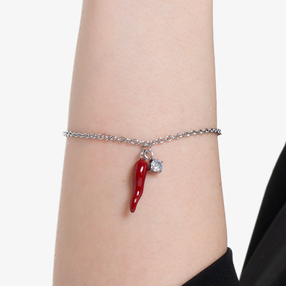 BRACCIALE IN ACCIAIO CON CORNO ROSSO E PUNTO LUCE - Image 2