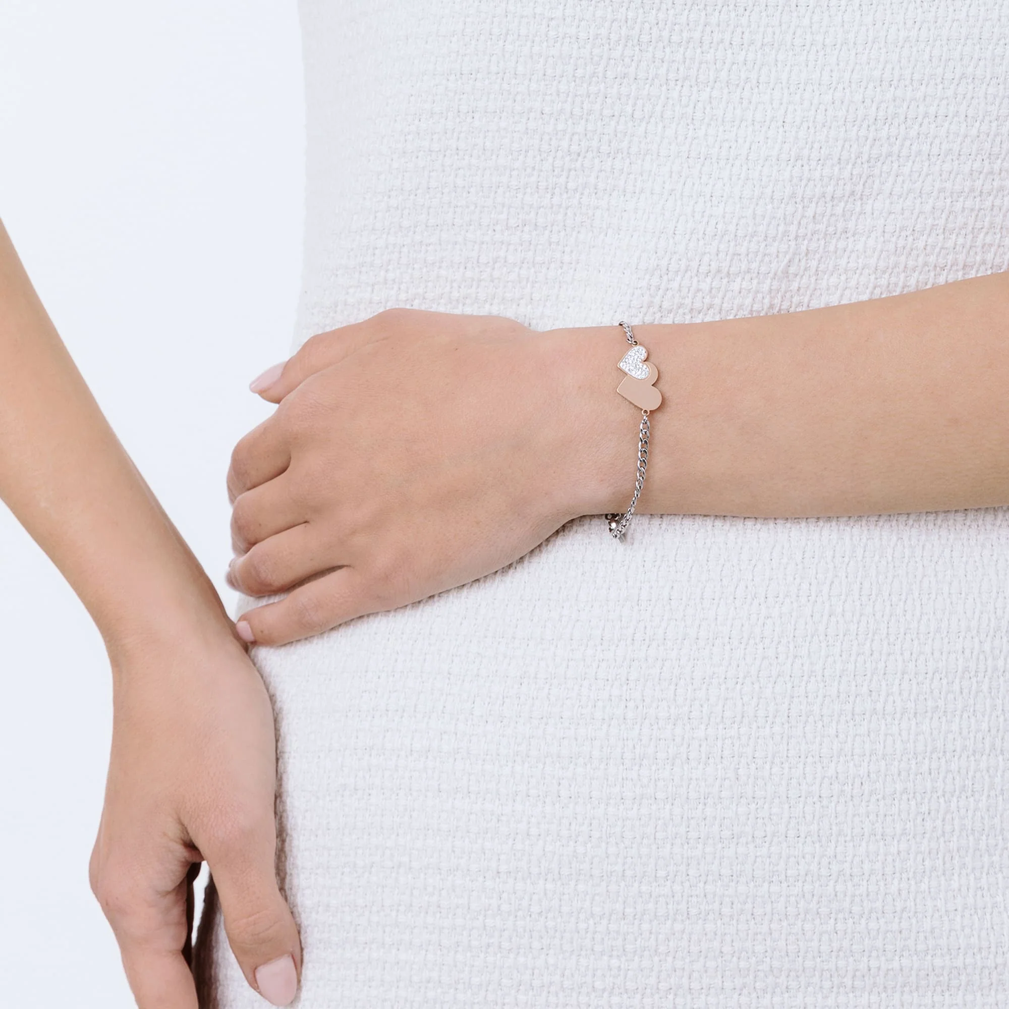 BRACCIALE IN ACCIAIO CON CUORE IN ACCIAIO IP ROSE E CRISTALLI BIANCHI - Image 2