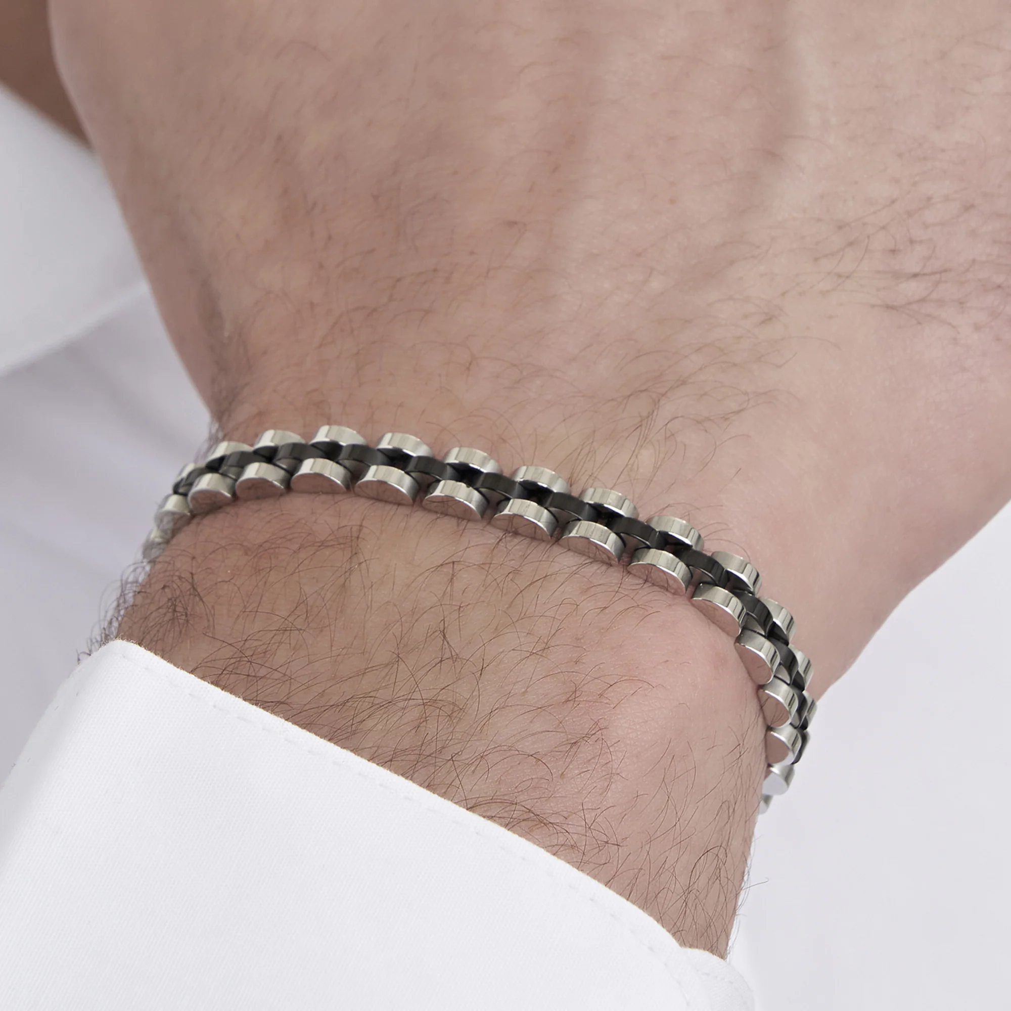 BRACCIALE UOMO IN ACCIAIO DETTAGLIO IP NERO - Image 2