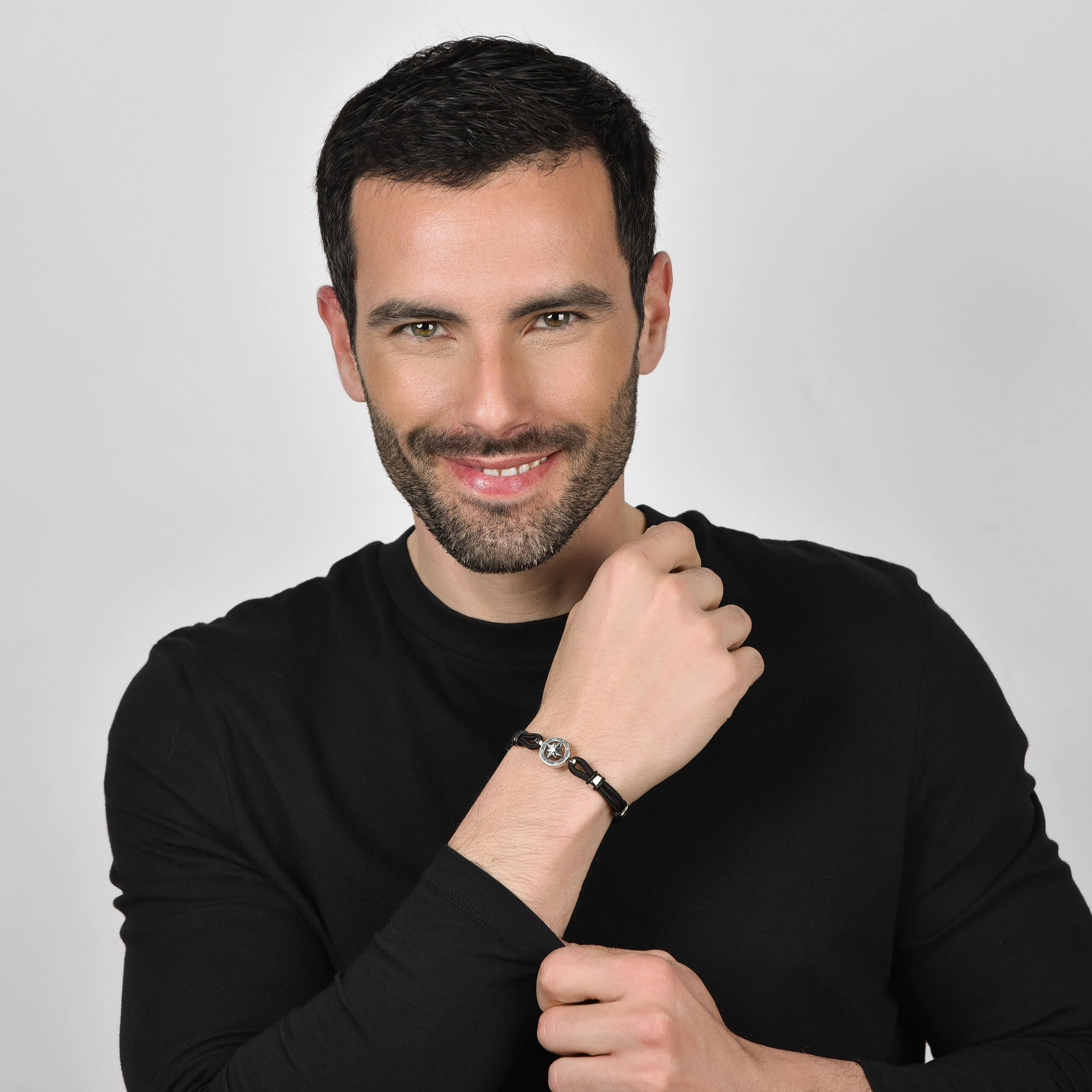 BRACCIALE UOMO IN CORDA NERA CON ROSA DEI VENTI CON SMALTO NERO - Image 3