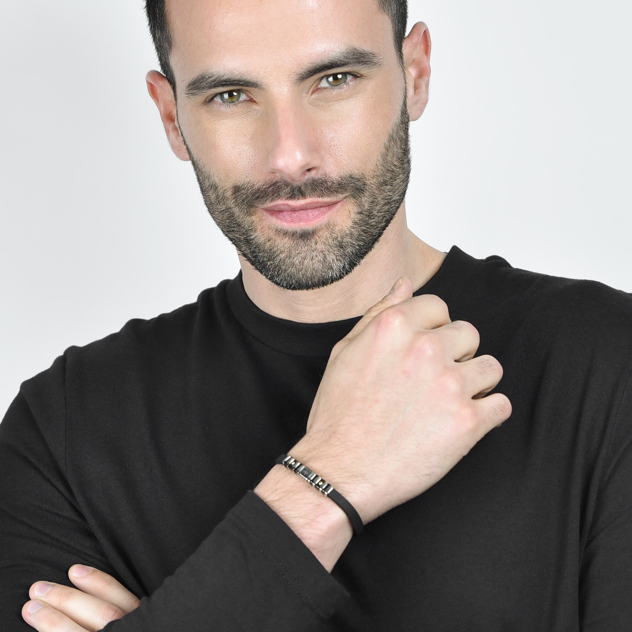 BRACCIALE UOMO SILICONE NERO CON ELEMENTI IN ACCIAIO E IP NERO E ROSA DEI VENTI - Image 3