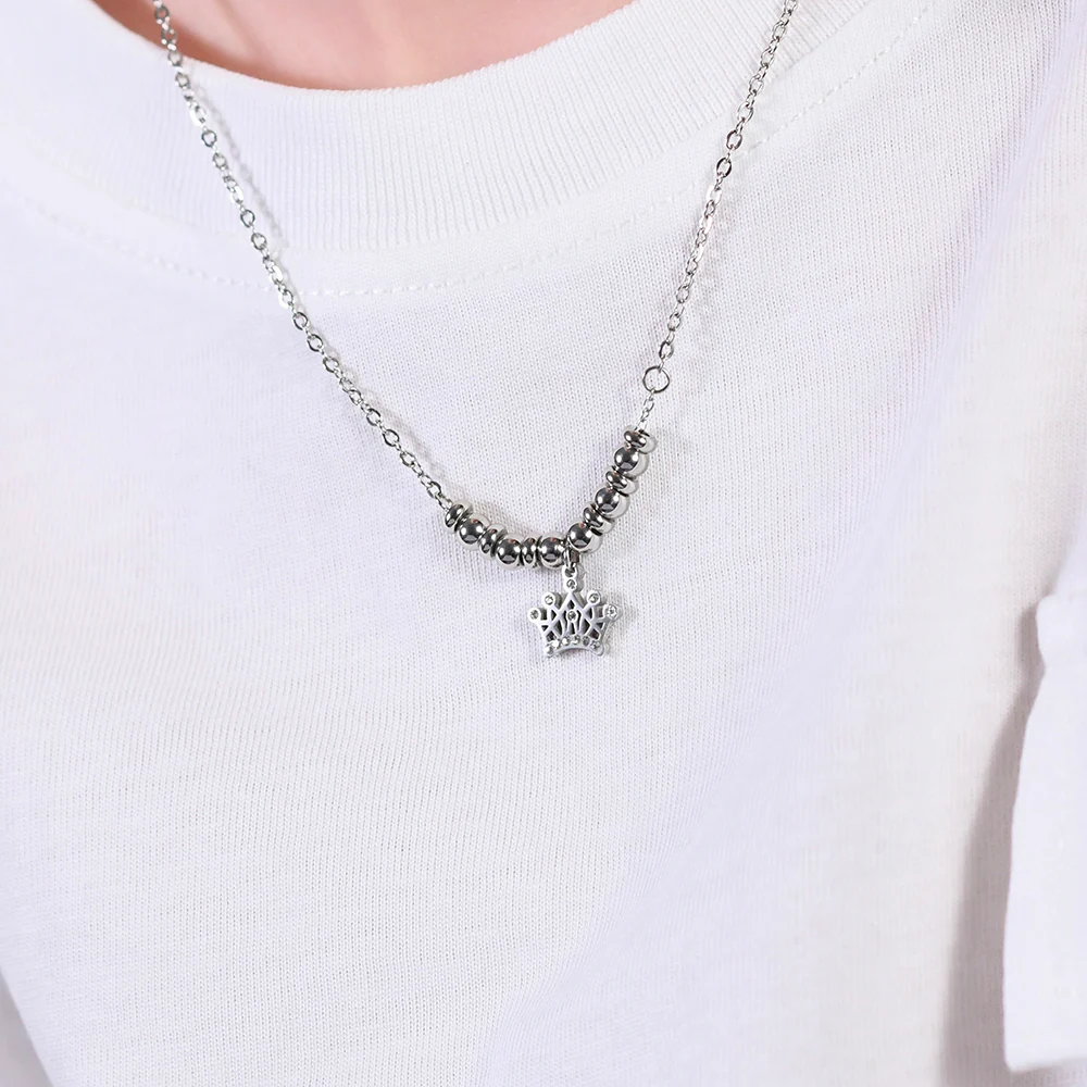 COLLANA BAMBINA IN ACCIAIO CON CORONA CON CRISTALLI BIANCHI - Image 2