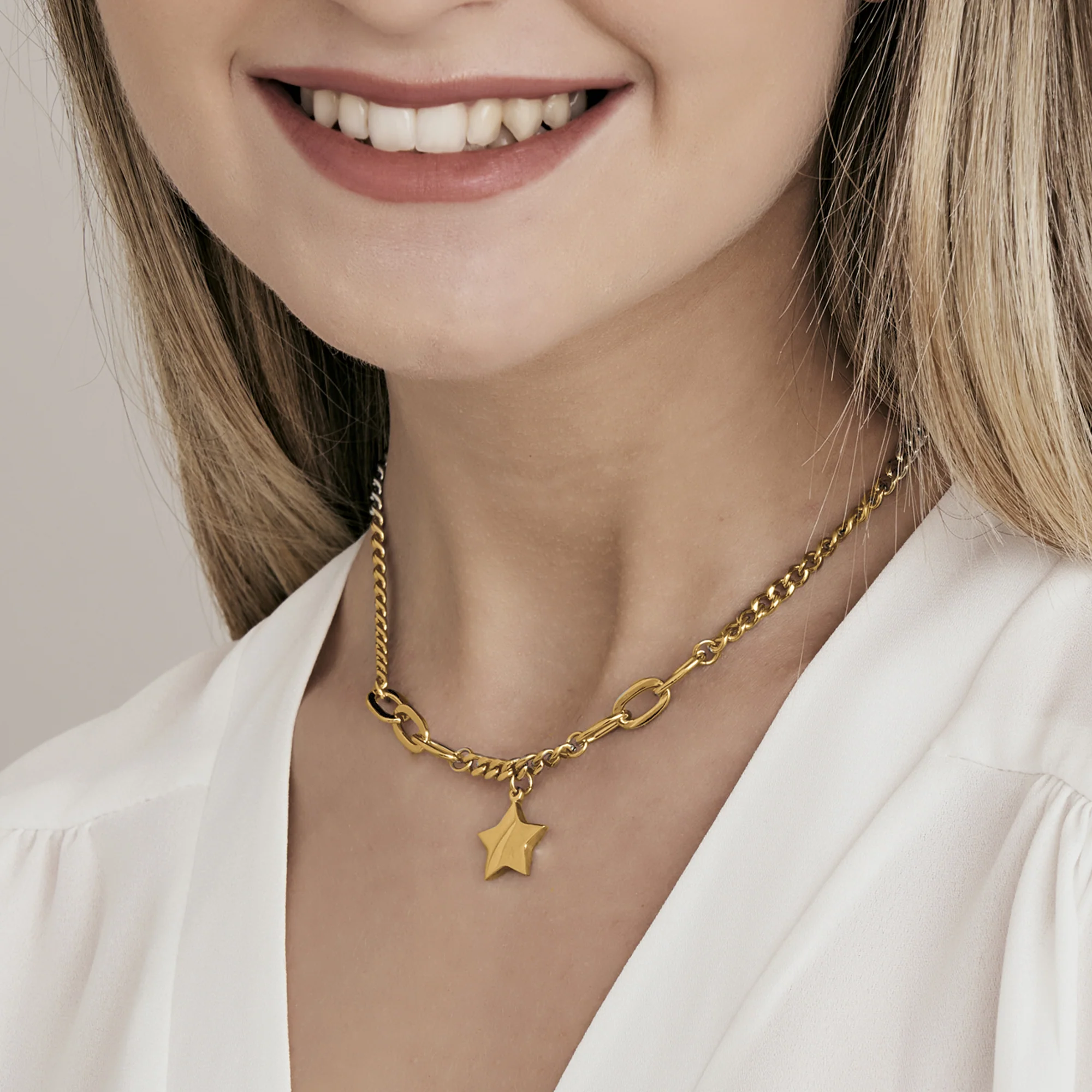 COLLANA DONNA IN ACCIAIO IP GOLD CON STELLA PENDENTE - Image 7