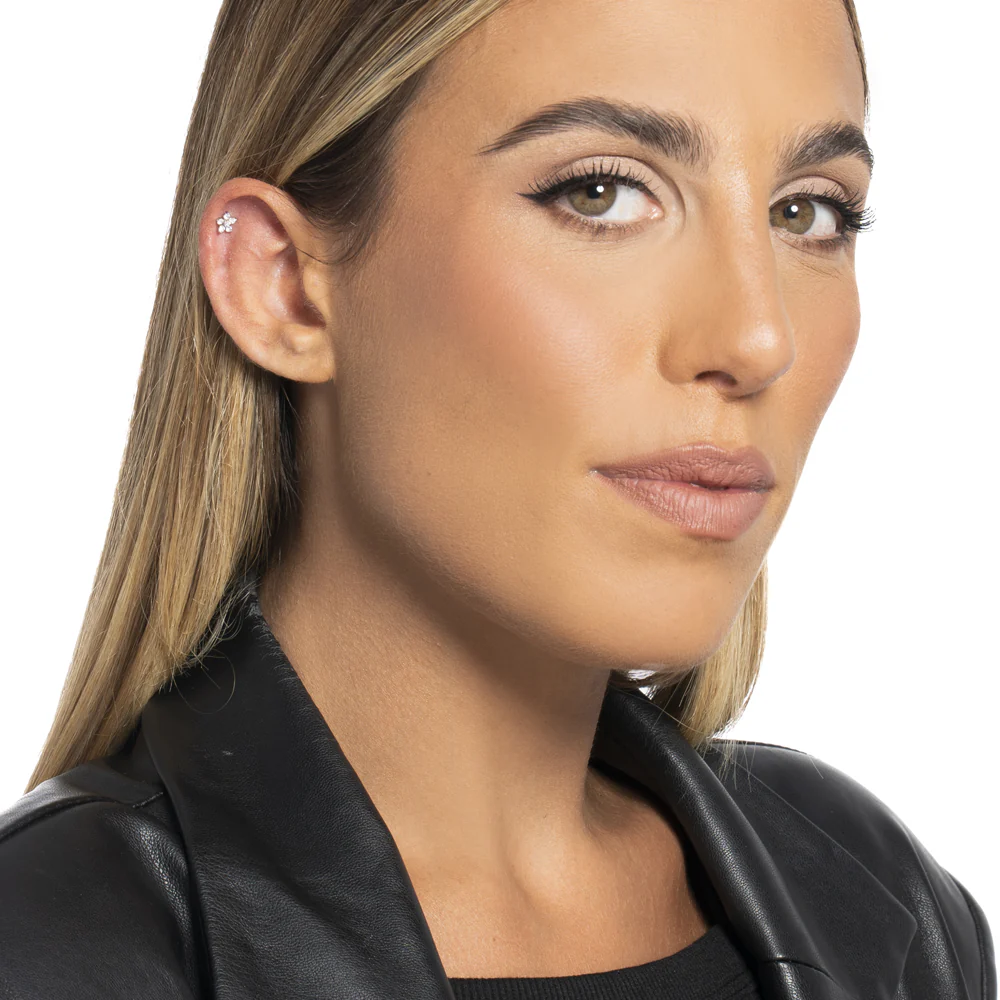 PIERCING ORECCHIO DONNA IN ACCIAIO FORMA FIORE PETALI ZIRCONI BIANCHI - Image 3